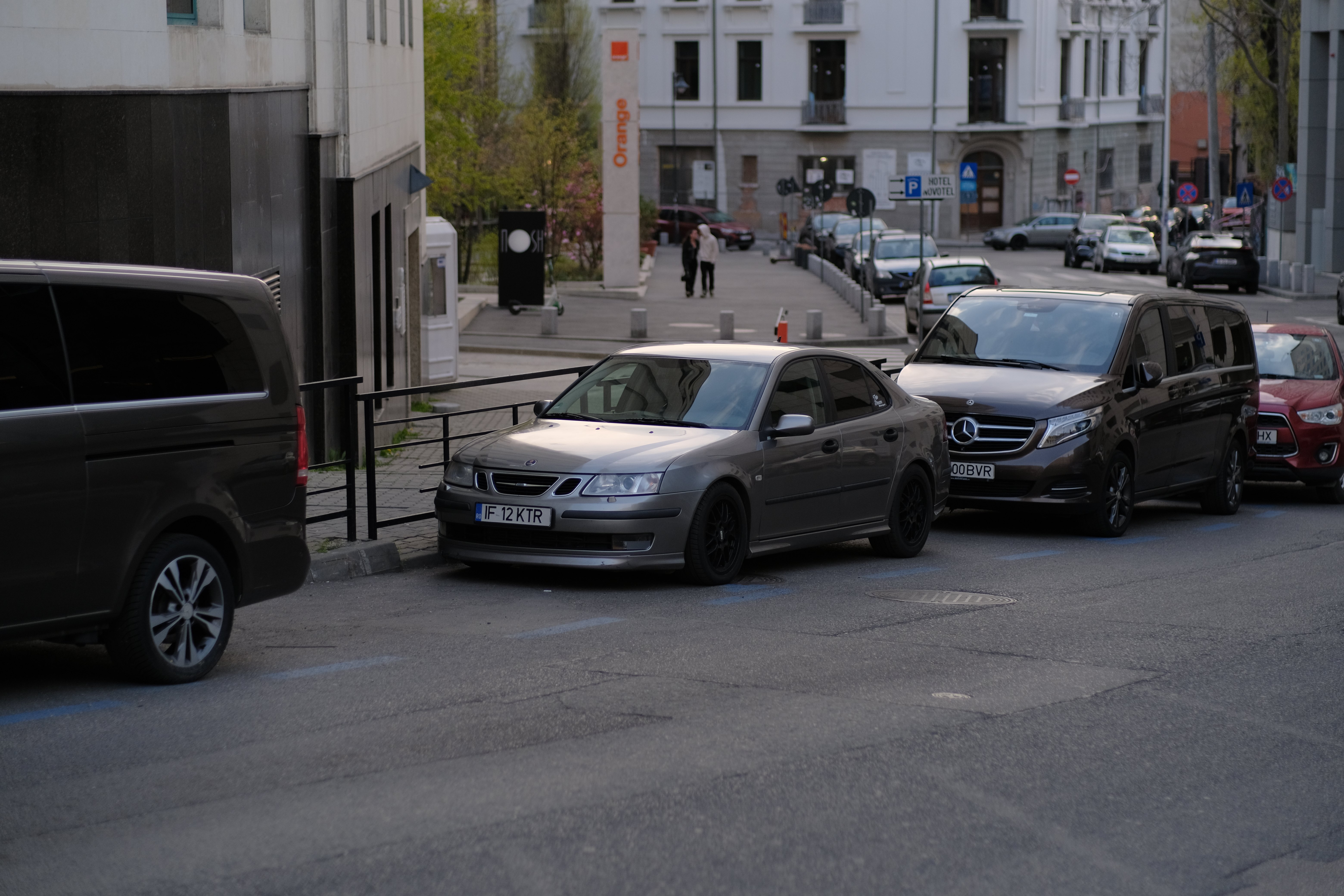 Street traffic